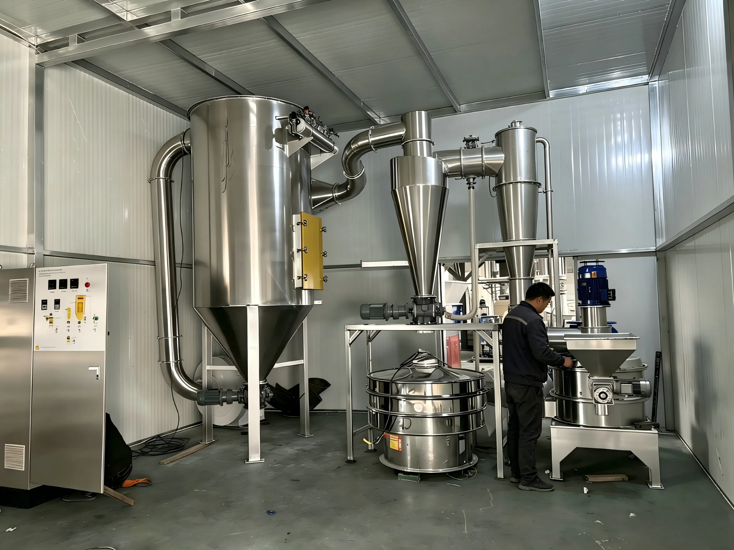 El endurecimiento de las políticas medioambientales está obligando a la transformación de la industria y los pulverizadores ultrafinos de bajo consumo de energía están entrando en un período de explosión del mercado.